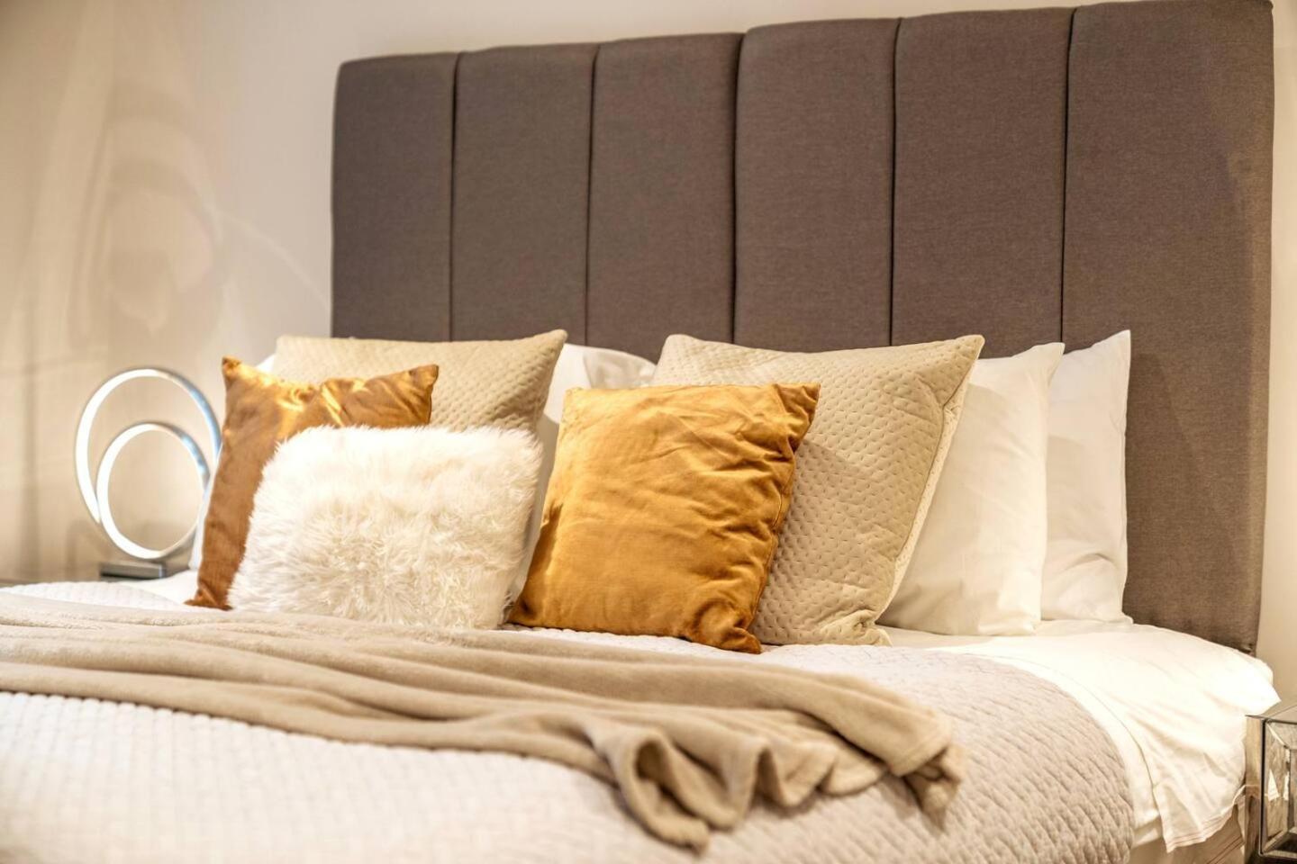 Niru Experience Jewel Of Ifield Road Appartamento *